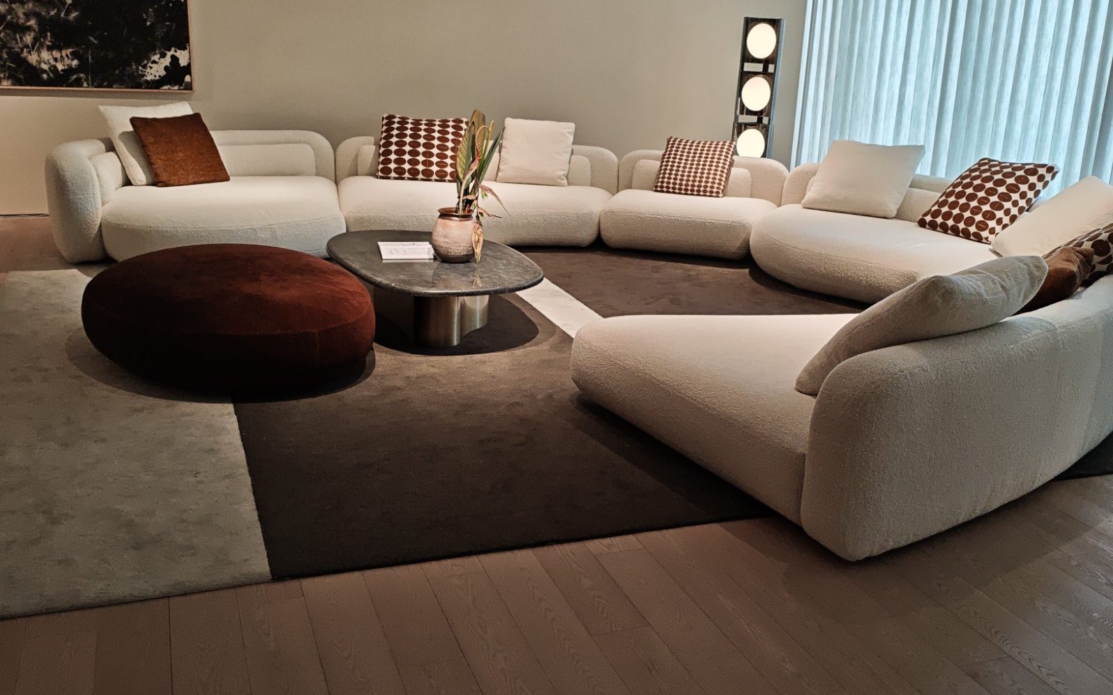 Furniture showroom in Lecong, Foshan