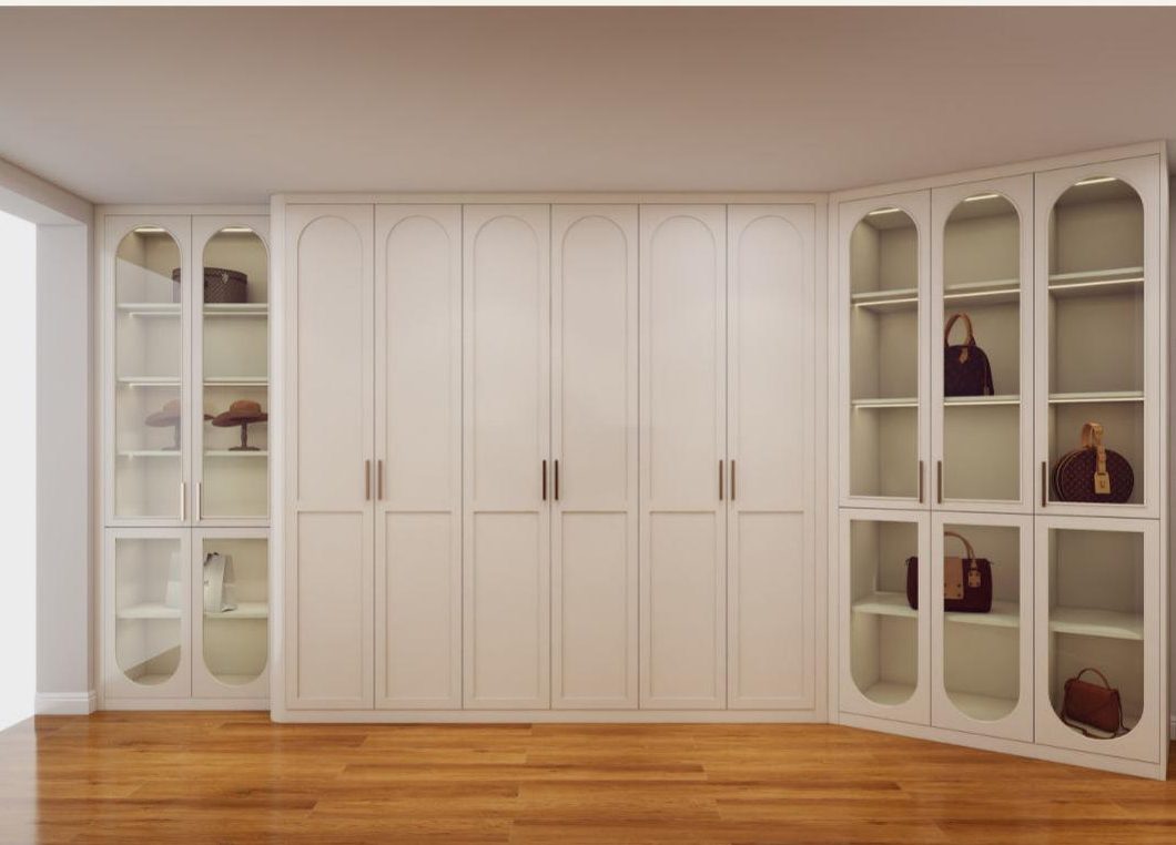 Arched display doors and cabinets